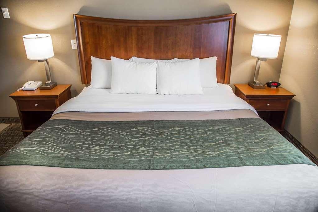 Quality Inn & Suites Бредфорд Номер фото