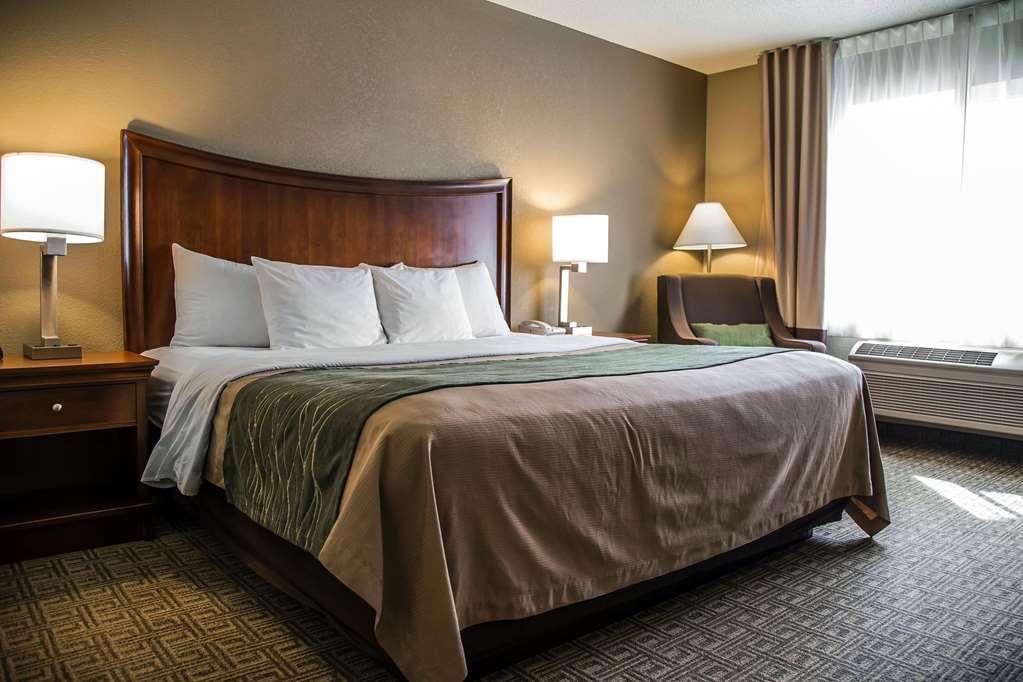 Quality Inn & Suites Бредфорд Номер фото