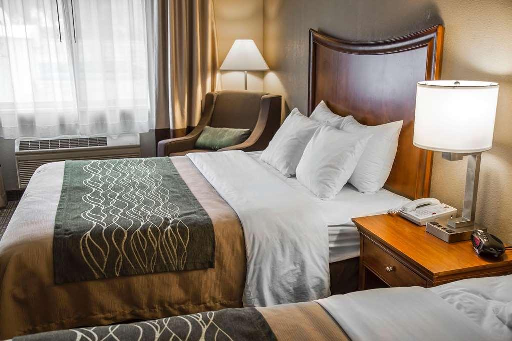 Quality Inn & Suites Бредфорд Номер фото