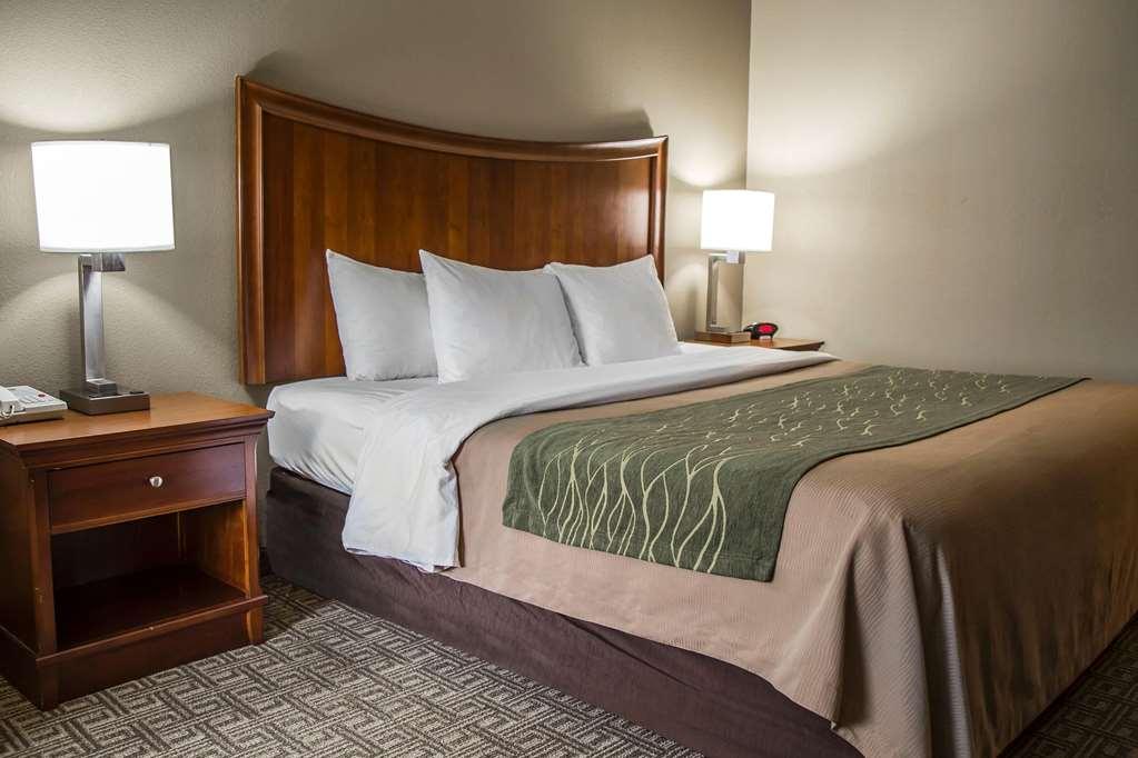 Quality Inn & Suites Бредфорд Номер фото